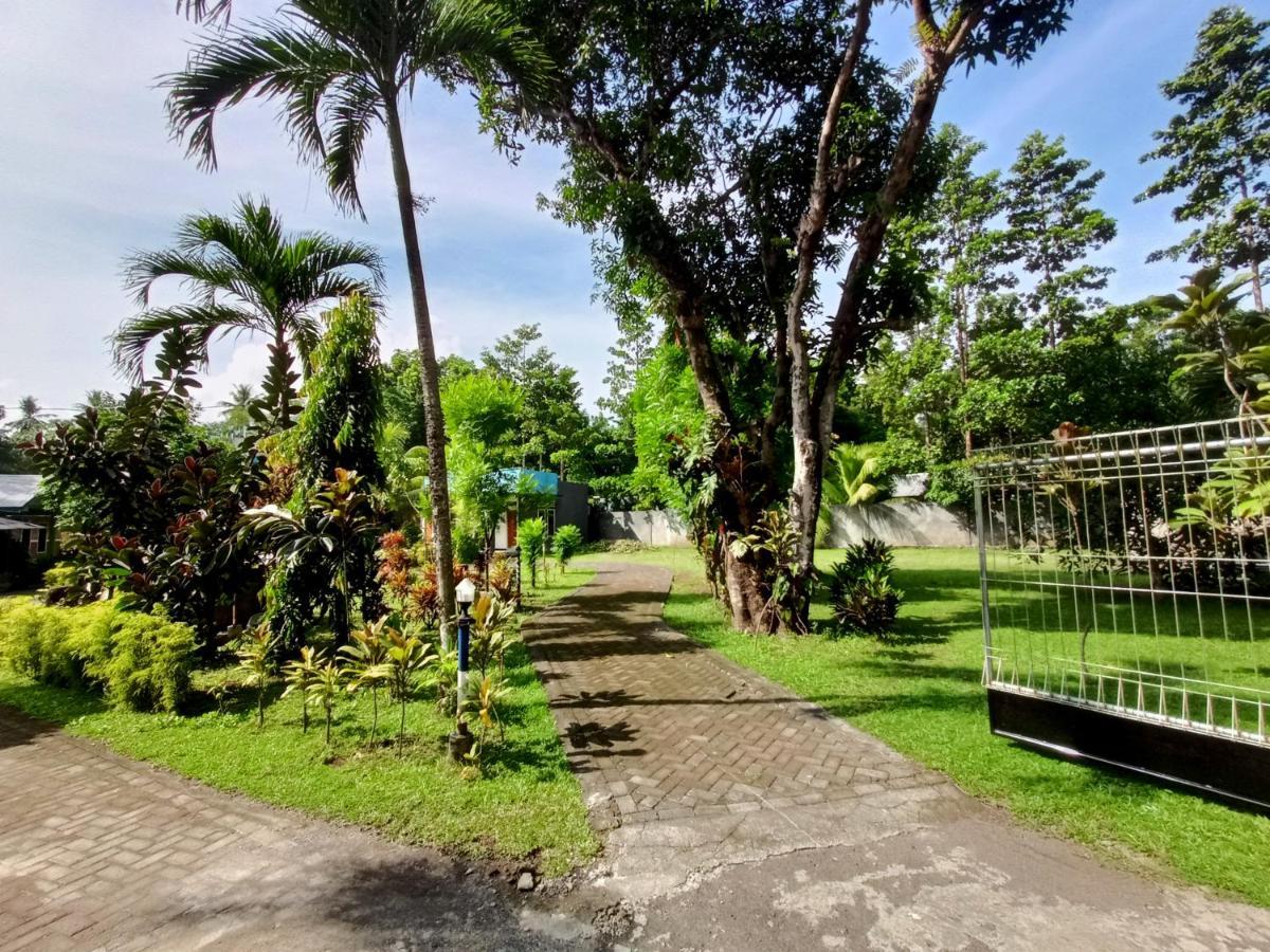 Tangkoko Lodge Bitung Εξωτερικό φωτογραφία