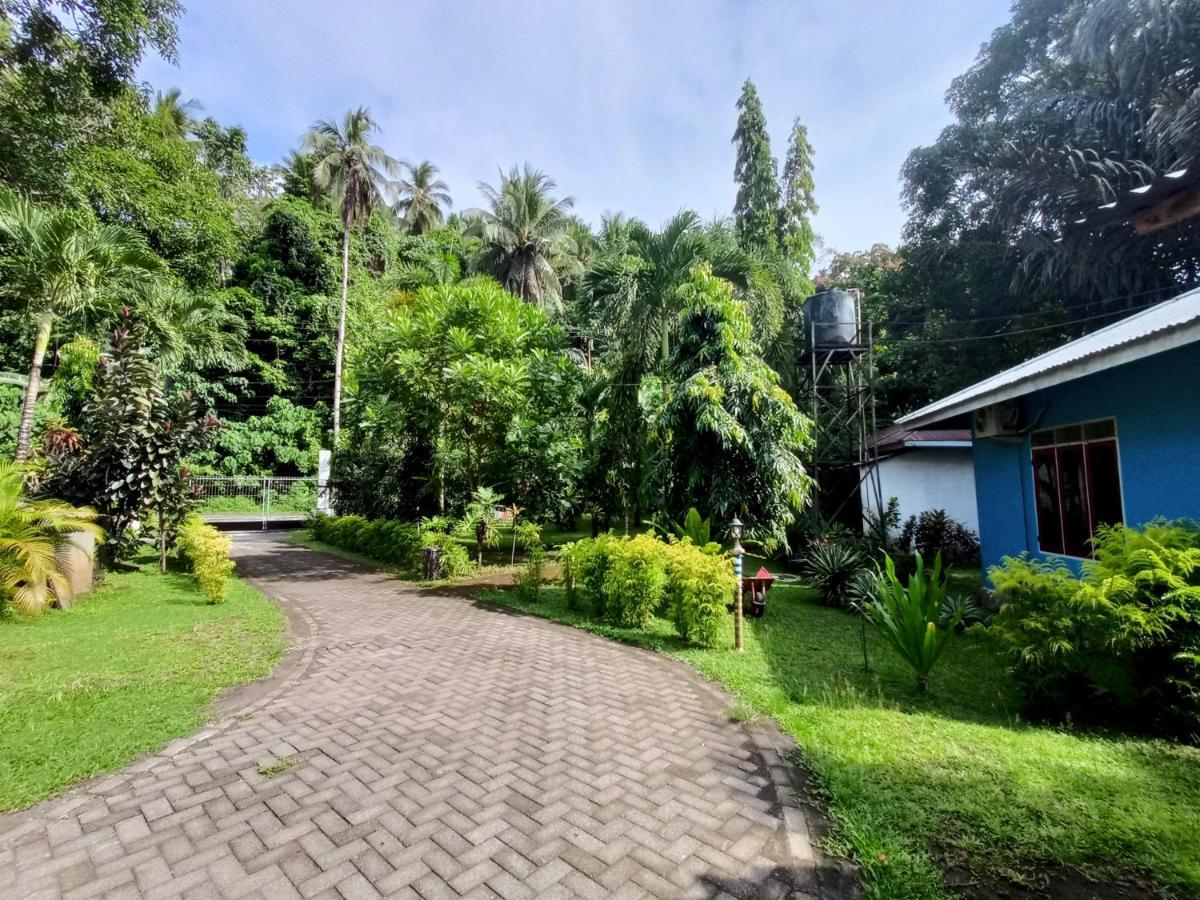 Tangkoko Lodge Bitung Εξωτερικό φωτογραφία
